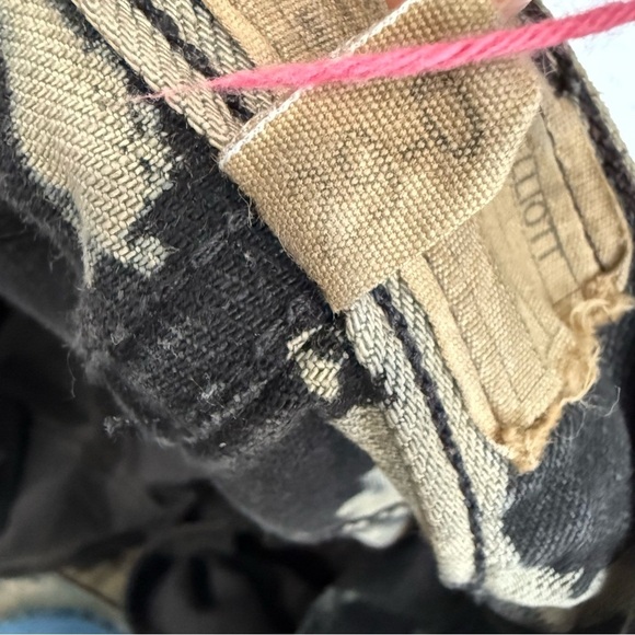 Current/Elliott Black and Cream Tie-Dye Jeans - Picture 9 of 13